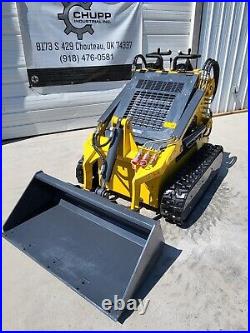 Mini Skid Steer Stand-on HX380 Loader Crawler 23HP