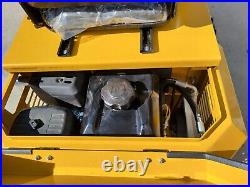 Wheeled Mini Skid Steer EGN EG80 Loader Crawler 13.5HP