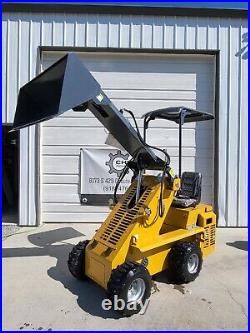 Wheeled Mini Skid Steer EGN EG80 Loader Crawler 13.5HP